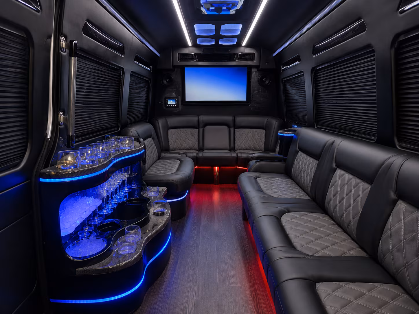 book your glendale prom bus before peak dates fill up