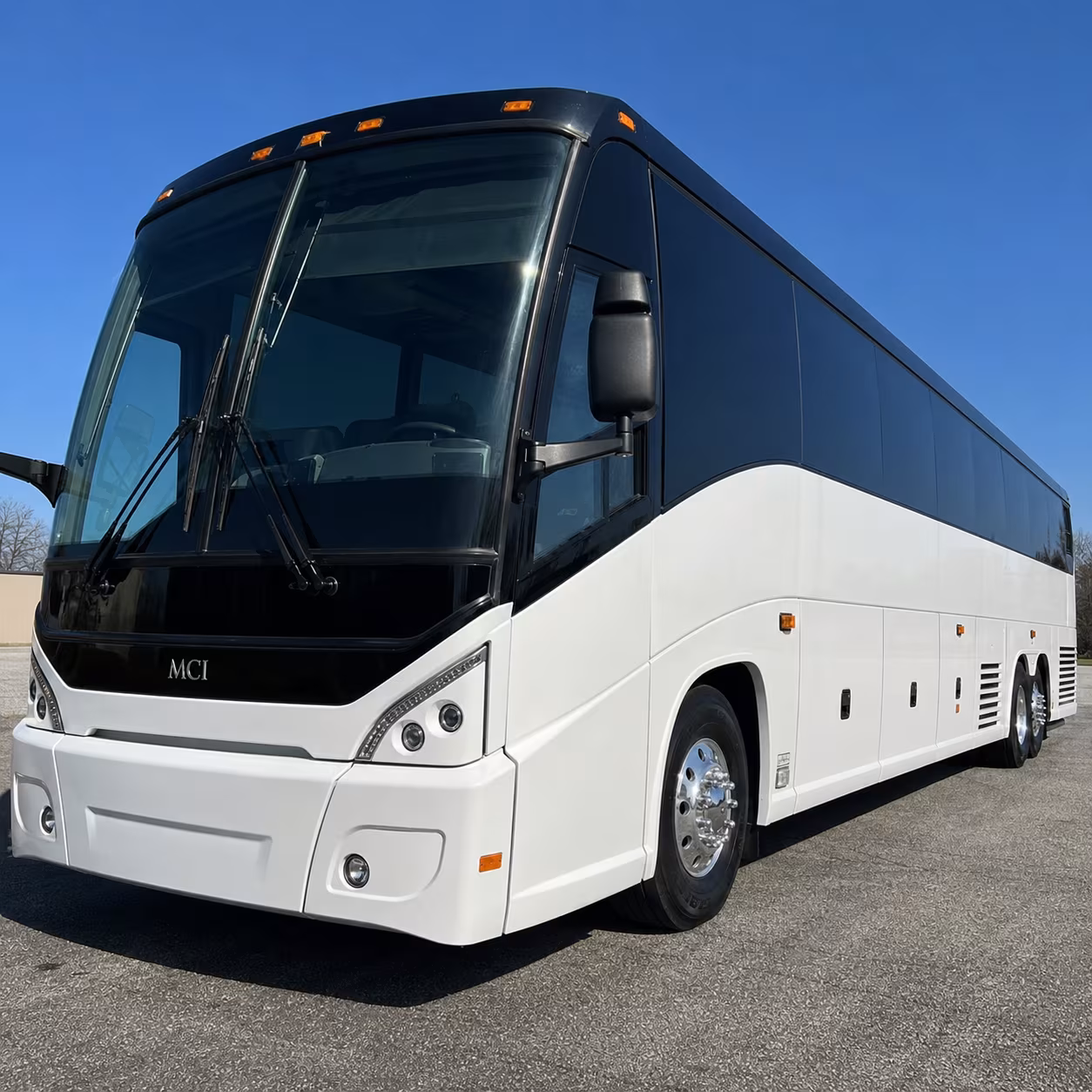 bus rental options for glendale trips