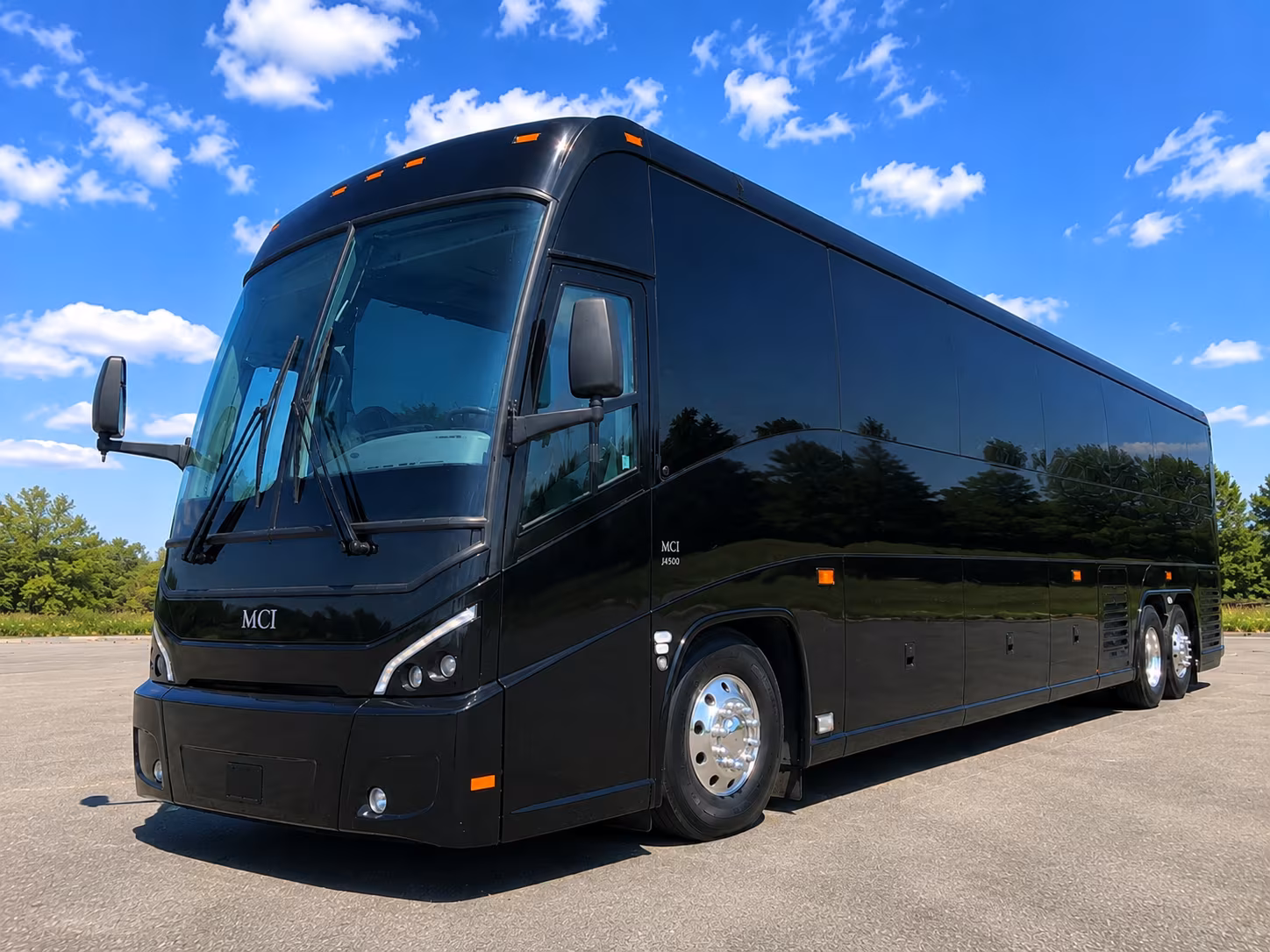 charter bus shuttles between glendale and la area military bases