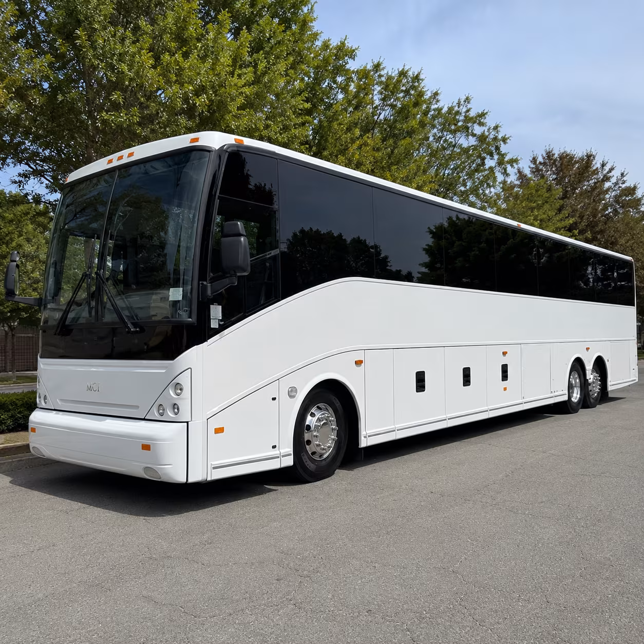 corporate airport shuttles for glendale s entertainment and tech campuses
